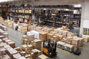 شركة تخزين عفش